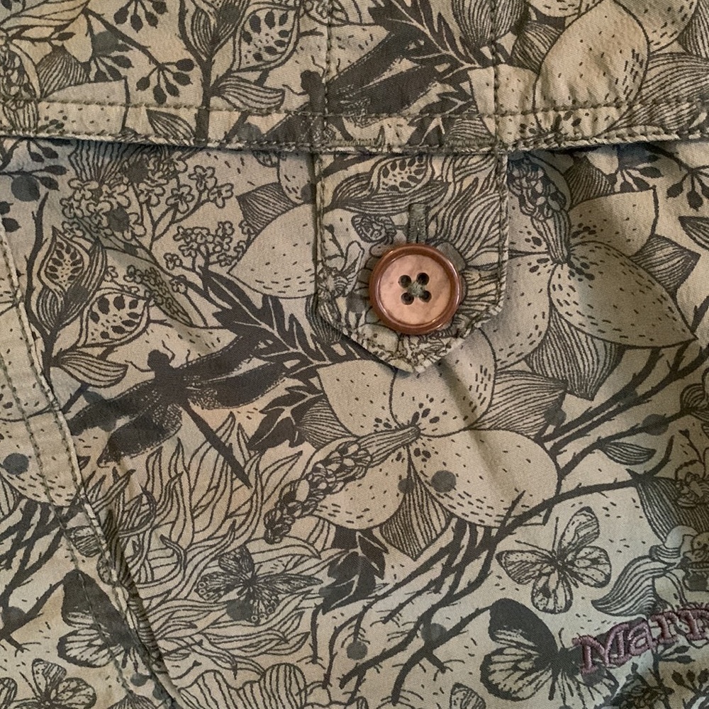 🥾Marmot green print Ginny shorts. Size 4. - Picture 6 of 10